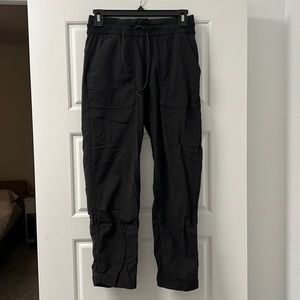 Lululemon Joggers - Black